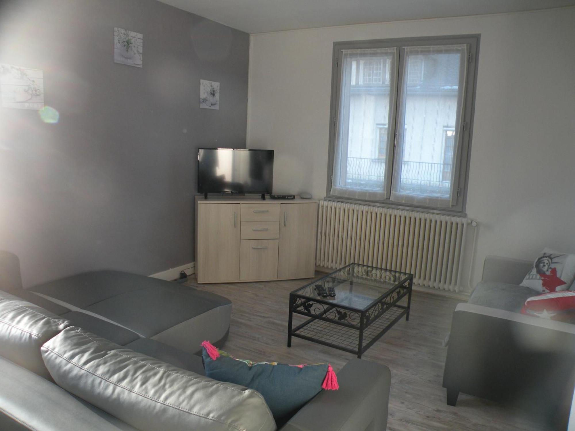 Tulipe, Appartement 5 Personnes, Entre Sancy Et Volcans D'Auvergne Orcival Dış mekan fotoğraf